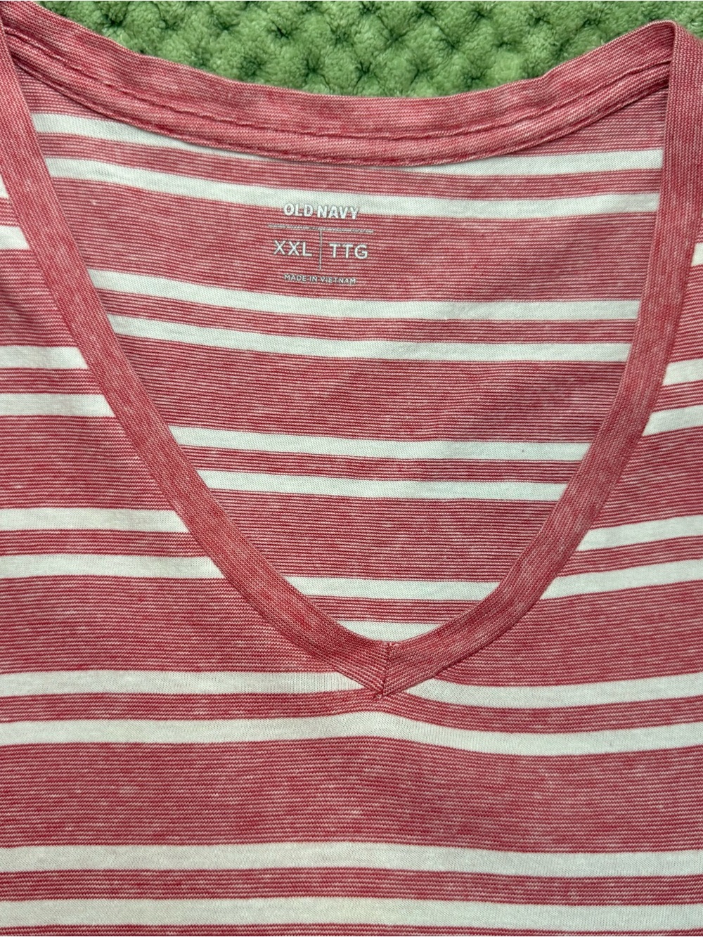 Old Navy Red and White Striped Short Sleeve Tee